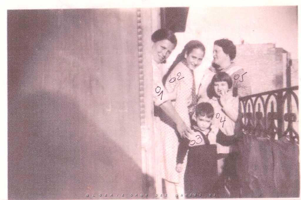 FAMILLE 19XX 203.JPG